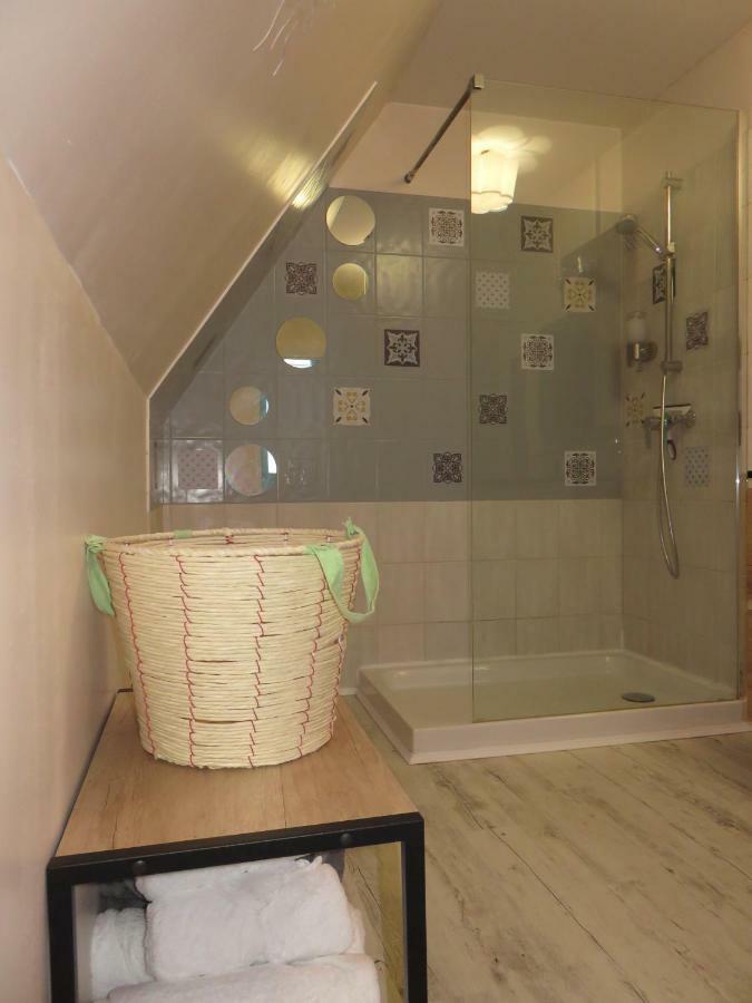 Grand Appartement Chaleureux Туар Экстерьер фото